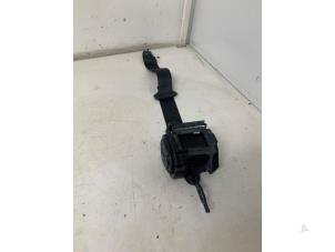 Used Rear seatbelt, left BMW 3 serie (G20) 330e 2.0 TwinPower Turbo 16V Price € 100,00 Margin scheme offered by Het Viaduct