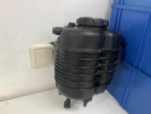 Used Expansion vessel BMW 3 serie (G20) 330e 2.0 TwinPower Turbo 16V Price € 100,00 Margin scheme offered by Het Viaduct