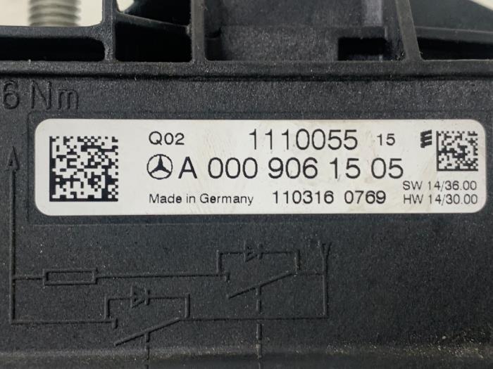 Biegun akumulator z Mercedes-Benz C Estate (S205) C-220 CDI BlueTEC, C-220 d 2.2 16V 2016