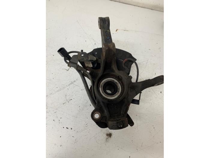 Knuckle, front right from a Hyundai i20 (GBB) 1.2i 16V 2018
