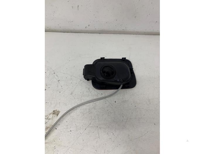 Tank cap cover from a Volkswagen T-Roc 1.0 TSI 12V 2022