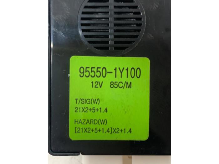 Alarm module from a Kia Picanto (TA) 1.0 12V 2014