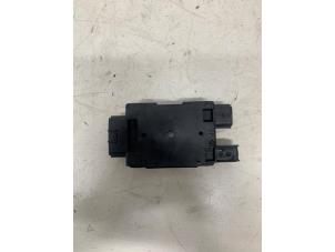 Gebrauchte ADM Kraftstoff Modul Renault Kadjar (RFEH) 1.5 Blue dCi Preis € 50,00 Margenregelung angeboten von Het Viaduct