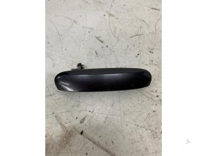 Used Rear door handle 4-door, right Mitsubishi Space Star (A0) 1.2 12V Price € 20,00 Margin scheme offered by Het Viaduct