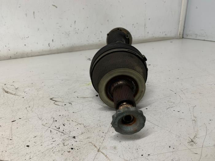 Front drive shaft, left from a Volkswagen Polo VI (AW1) 1.6 TDI 16V 95 2019