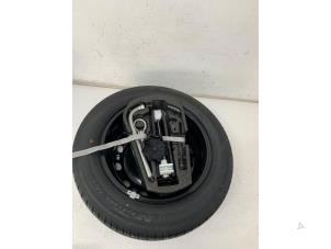 Used Jackkit + spare wheel Volkswagen Polo V (6R) 1.4 TDI 12V 90 Price € 150,00 Margin scheme offered by Het Viaduct