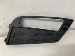 Used Fog light cover plate, right Seat Leon ST (5FF) 1.6 TDI 16V Price € 20,00 Margin scheme offered by Het Viaduct