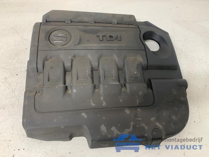 Used Engine cover Seat Leon ST (5FF) 1.6 TDI 16V Price € 40,00 Margin scheme offered by Het Viaduct