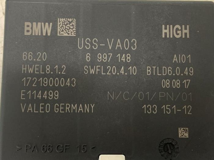 Ordinateur aide au stationnement d'un BMW 5 serie Touring (G31) 530d xDrive 3.0 TwinPower Turbo 24V 2019