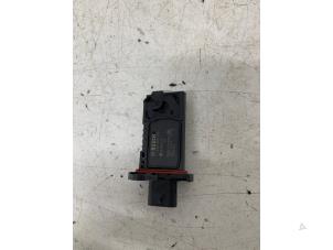 Used Airflow meter BMW 5 serie Touring (G31) 530d xDrive 3.0 TwinPower Turbo 24V Price € 30,00 Margin scheme offered by Het Viaduct