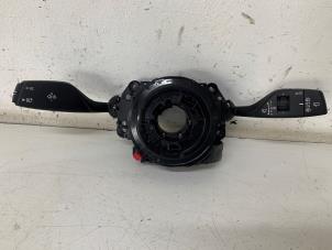 Used Steering column stalk BMW 5 serie Touring (G31) 530d xDrive 3.0 TwinPower Turbo 24V Price € 350,00 Margin scheme offered by Het Viaduct