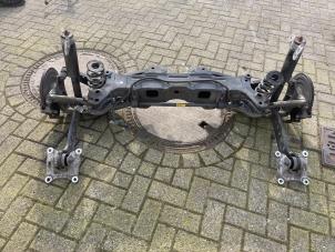 Usagé Arbre entraînement roue avant Opel Insignia Sports Tourer 2.0 CDTI 16V Prix € 500,00 Règlement à la marge proposé par Het Viaduct