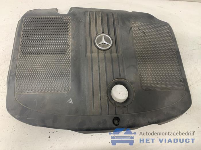 Gebrauchte Abdeckblech Motor Mercedes E (W212) E-220 CDI 16V BlueEfficiency,BlueTEC Preis € 120,00 Margenregelung angeboten von Het Viaduct