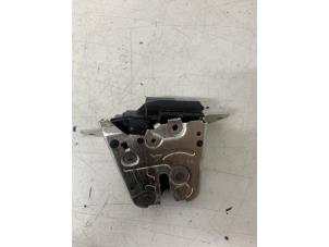 Used Tailgate lock mechanism Mercedes CLA Shooting Brake (117.9) 1.6 CLA-180 16V Price € 40,00 Margin scheme offered by Het Viaduct
