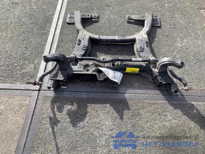 Used Subframe Mercedes CLA Shooting Brake (117.9) 1.6 CLA-180 16V Price € 250,00 Margin scheme offered by Het Viaduct