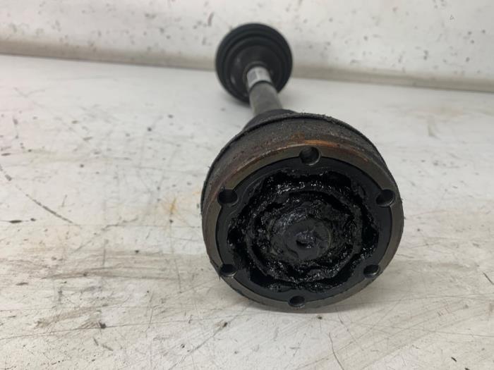 Front drive shaft, left from a Volvo S60 I (RS/HV) 2.3 T5 20V 2001