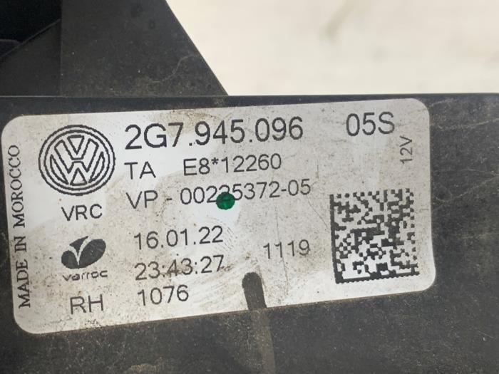 Rücklicht rechts van een Volkswagen Taigo 1.5 TSI 16V 2022
