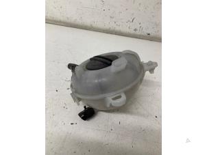 Used Expansion vessel Volkswagen Touran (5T1) 1.2 TSI Price € 30,00 Margin scheme offered by Het Viaduct