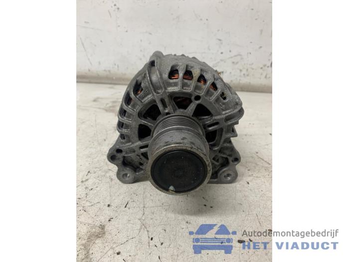 Begagnade Dynamo Skoda Fabia III Combi (NJ5) 1.2 TSI 16V Greentech Pris € 90,00 Marginaltabell erbjuds av Het Viaduct