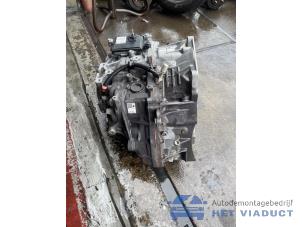 Getriebe van een BMW 1 serie (F40) 118d 2.0 16V 2020