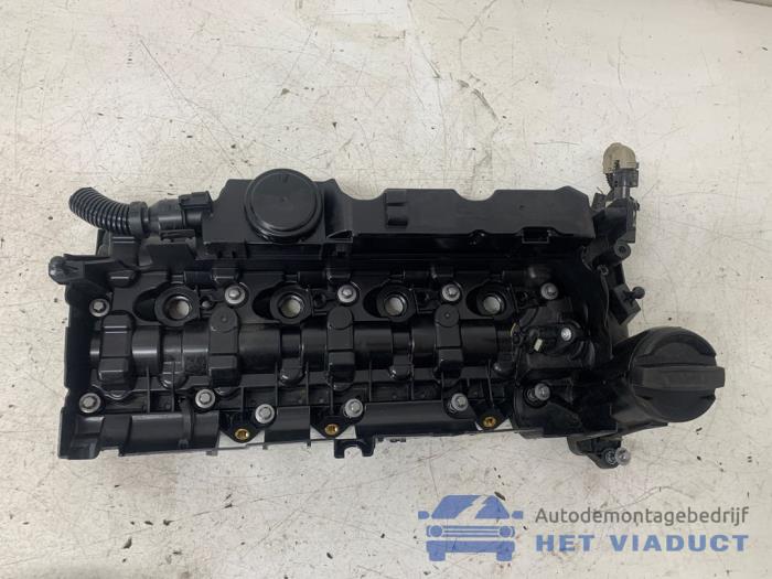 Gebrauchte Ventildeckel BMW 1 serie (F40) 118d 2.0 16V Preis € 190,00 Margenregelung angeboten von Het Viaduct