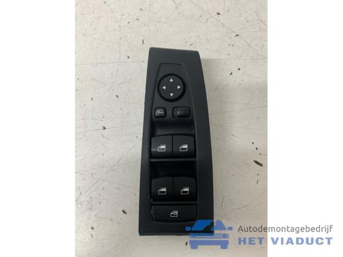 Usados Interruptor combinado de ventanillas BMW 2 serie Gran Tourer (F46) 220dA xDrive 2.0 TwinPower Turbo 16V Precio € 50,00 Norma de margen ofrecido por Het Viaduct