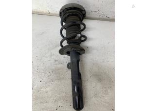 Used Front shock absorber rod, right BMW 2 serie Gran Tourer (F46) 220dA xDrive 2.0 TwinPower Turbo 16V Price € 120,00 Margin scheme offered by Het Viaduct