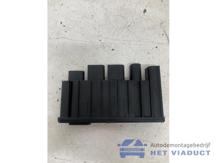 Gebrauchte Stromverteiler BMW 2 serie Gran Tourer (F46) 220dA xDrive 2.0 TwinPower Turbo 16V Preis € 70,00 Margenregelung angeboten von Het Viaduct