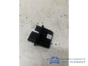 Boitier Adblue d'un Volkswagen Touran (5T1) 2.0 TDI 150 2020