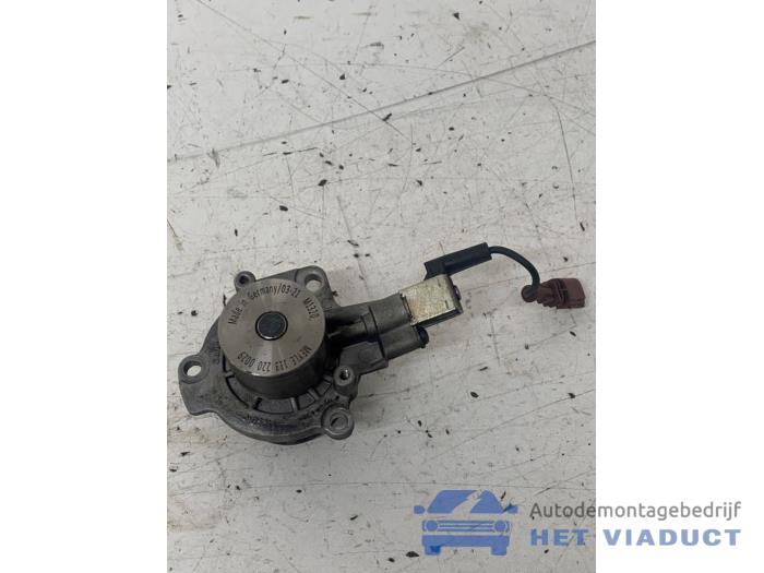 Używane Pompa wodna Volkswagen Polo VI (AW1) 1.6 TDI 16V 95 Cena € 75,00 Procedura marży oferowane przez Het Viaduct