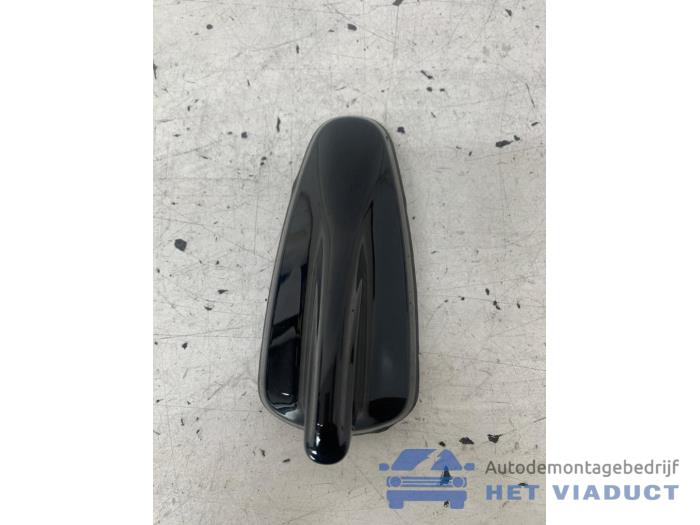 Używane Antena Seat Leon Sportstourer (KLF) 2.0 TDI SCR Cena € 35,00 Procedura marży oferowane przez Het Viaduct