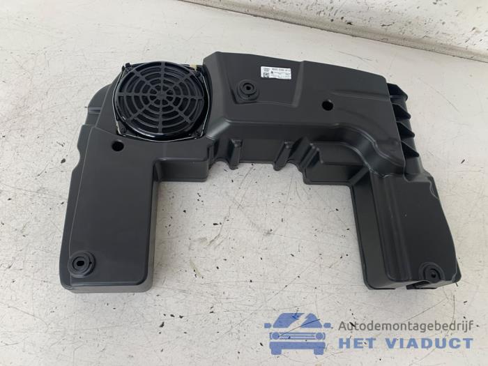 Używane Subwoofer Audi A1 Sportback (8XA/8XF) 1.0 TFSI Ultra 12V Cena € 70,00 Procedura marży oferowane przez Het Viaduct
