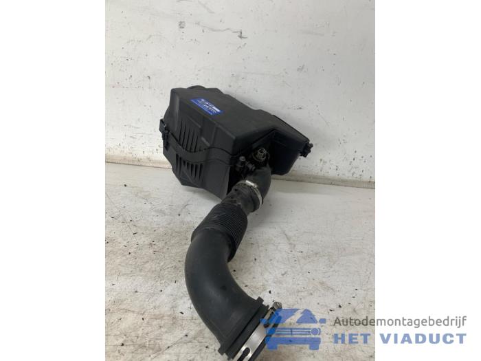 Begagnade Luftfilterhus Ford Focus 3 Wagon 1.0 Ti-VCT EcoBoost 12V 125 Pris € 40,00 Marginaltabell erbjuds av Het Viaduct