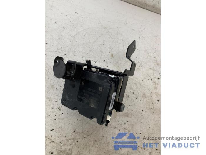 Begagnade ABS-pump Hyundai i10 1.0 T-GDi 12V N-Line Pris € 250,00 Marginaltabell erbjuds av Het Viaduct