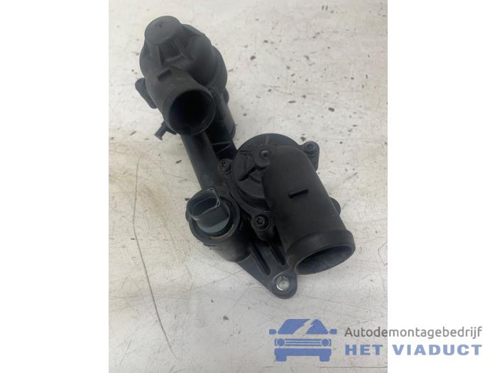 Begagnade Termostathus Volkswagen Touran (1T3) 1.4 16V TSI 140 Pris € 30,00 Marginaltabell erbjuds av Het Viaduct