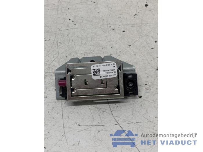 Używane Antena Bluetooth Mercedes A (177.0) 1.3 A-180 Turbo 16V Cena € 25,00 Procedura marży oferowane przez Het Viaduct