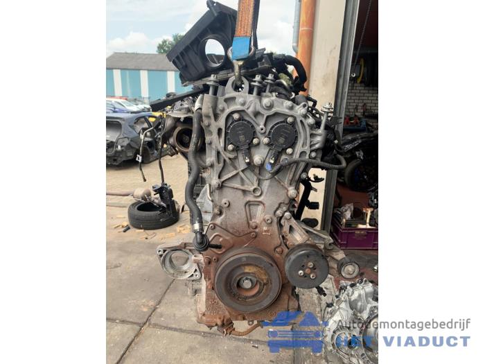 Motor van een Mercedes-Benz A (177.0) 1.3 A-180 Turbo 16V 2019