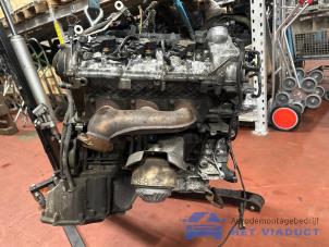 Motor van een Mercedes-Benz CLS (C219) 350 3.5 V6 18V 2004