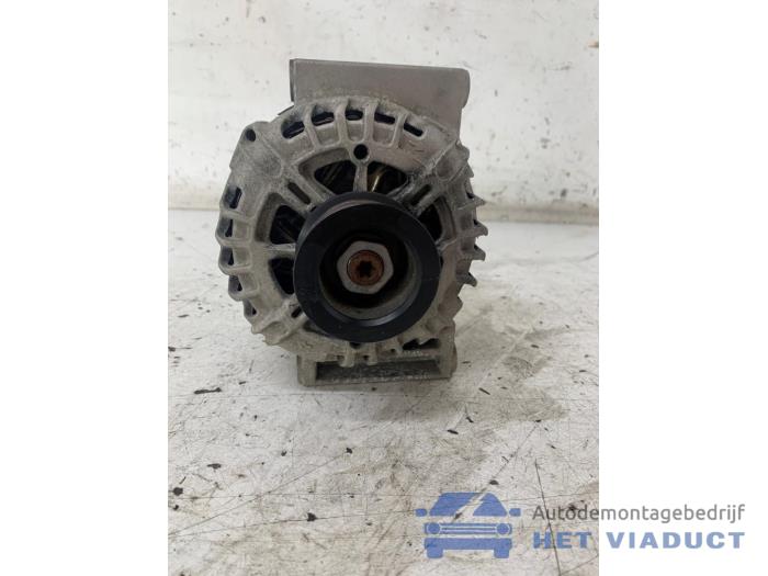 Begagnade Dynamo Opel Astra J Sports Tourer (PD8/PE8/PF8) 1.6 CDTI 16V Pris € 50,00 Marginaltabell erbjuds av Het Viaduct