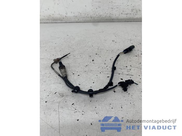 Usagé Sonde lambda Opel Astra J Sports Tourer (PD8/PE8/PF8) 1.6 CDTI 16V Prix € 30,00 Règlement à la marge proposé par Het Viaduct