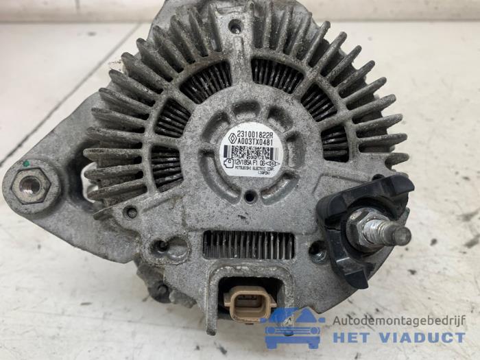 Usagé Dynamo Renault Master III (FV) 2.3 dCi 125 16V FWD Prix € 150,00 Règlement à la marge proposé par Het Viaduct