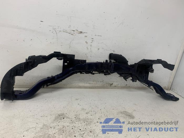 Begagnade Front Ford Focus 3 Wagon 1.0 Ti-VCT EcoBoost 12V 125 Pris € 70,00 Marginaltabell erbjuds av Het Viaduct