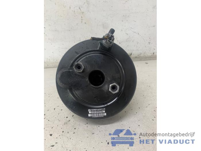 Begagnade Bromsservo Opel Astra J Sports Tourer (PD8/PE8/PF8) 1.6 CDTI 16V Pris € 50,00 Marginaltabell erbjuds av Het Viaduct