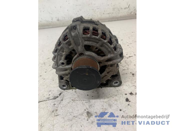 Begagnade Dynamo Renault Kadjar (RFEH) 1.2 Energy TCE 130 Pris € 100,00 Marginaltabell erbjuds av Het Viaduct