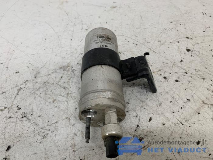 Gebrauchte Klima Trockner Ford B-Max (JK8) 1.0 EcoBoost 12V 100 Preis € 30,00 Margenregelung angeboten von Het Viaduct