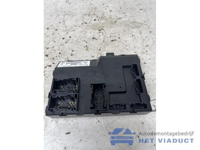 Używane Sterownik Body Control Ford B-Max (JK8) 1.0 EcoBoost 12V 100 Cena € 40,00 Procedura marży oferowane przez Het Viaduct