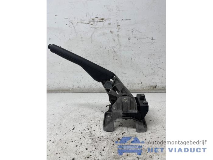 Gebrauchte Handbremse Mechanik Volkswagen Caddy IV 2.0 TDI 102 Preis € 50,00 Margenregelung angeboten von Het Viaduct