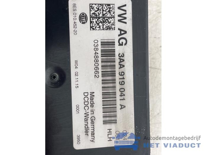 Central electronic module from a Volkswagen Caddy IV 2.0 TDI 102 2016