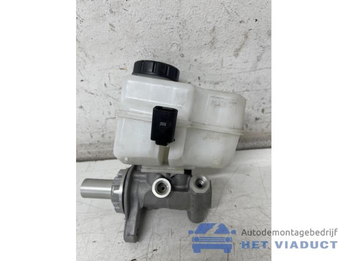 Used Master cylinder Audi A3 Sportback (8VA/8VF) 1.4 TFSI 16V 40 e-tron Price € 50,00 Margin scheme offered by Het Viaduct