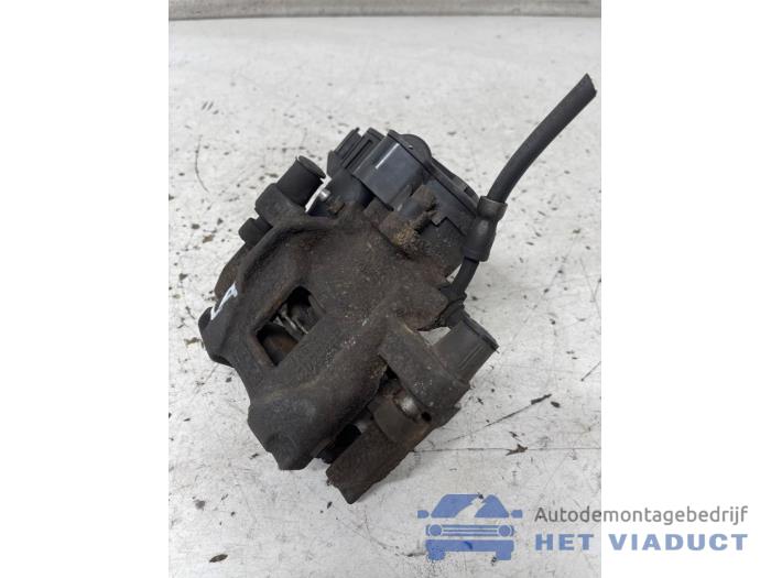 Gebrauchte Bremszange links hinten Ford Focus 4 Wagon 2.0 EcoBlue Preis € 90,00 Margenregelung angeboten von Het Viaduct